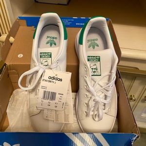 New Unworn Adidas Stan Smith